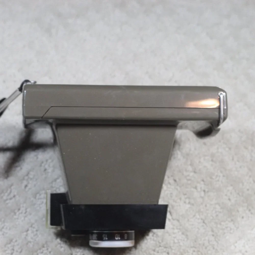 Vintage 1970's Polaroid Colorpack II Land Camera